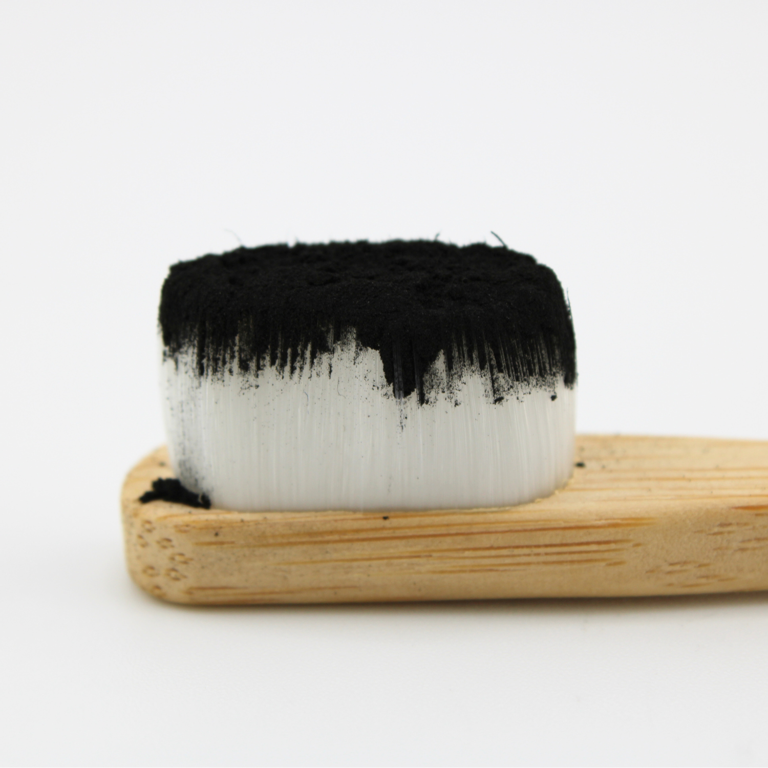 Puremysmile Bambuszahnbürste mit weißen Borsten Und Puremysmile Aktivkohlepulver